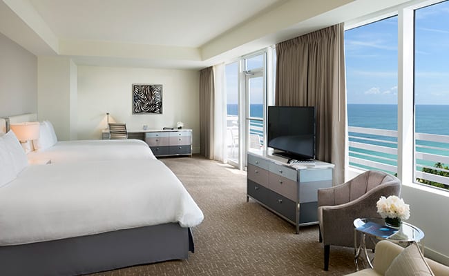 Fontainbleau - Ocean Front Junior Suite with Balcony Queen